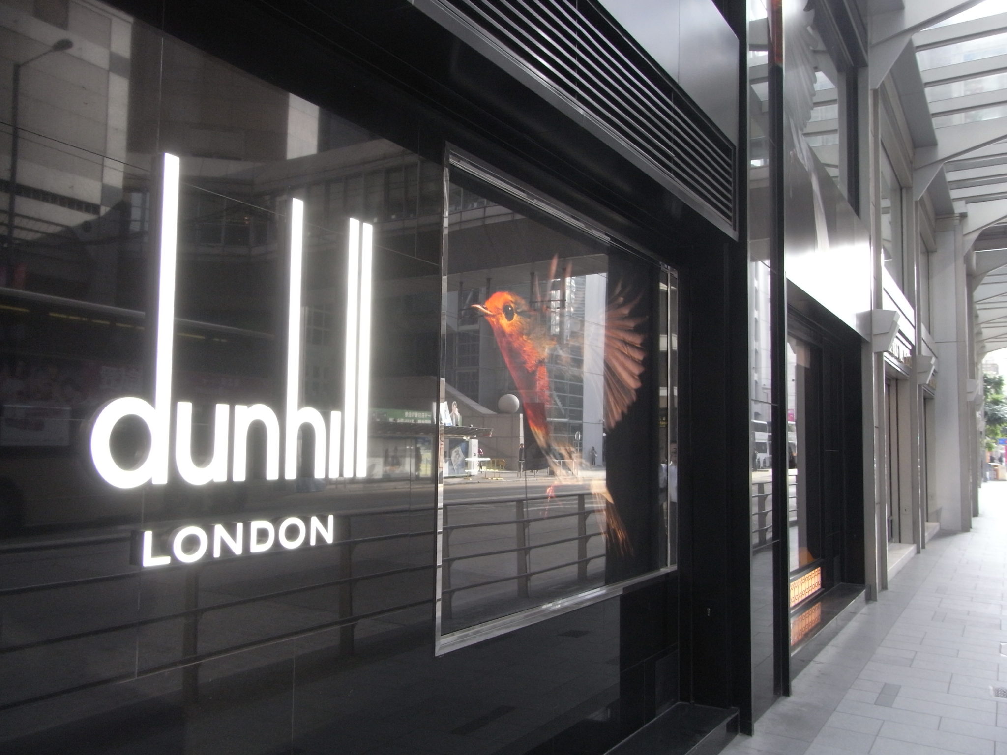 Dunhill London store in Hong Kong opens with a new Design