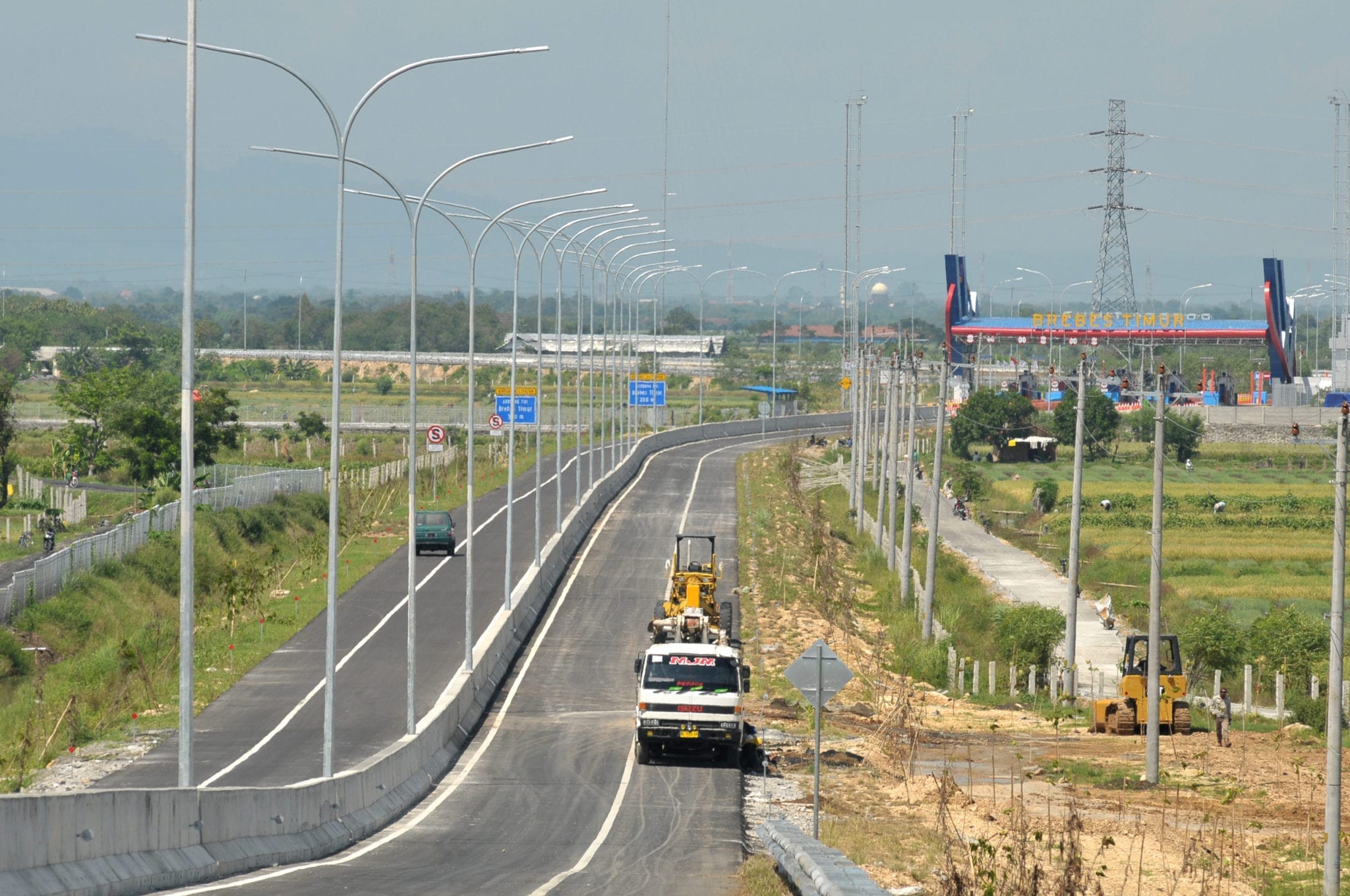 Indonesia Improves in Getting Private Money for Infrastructure