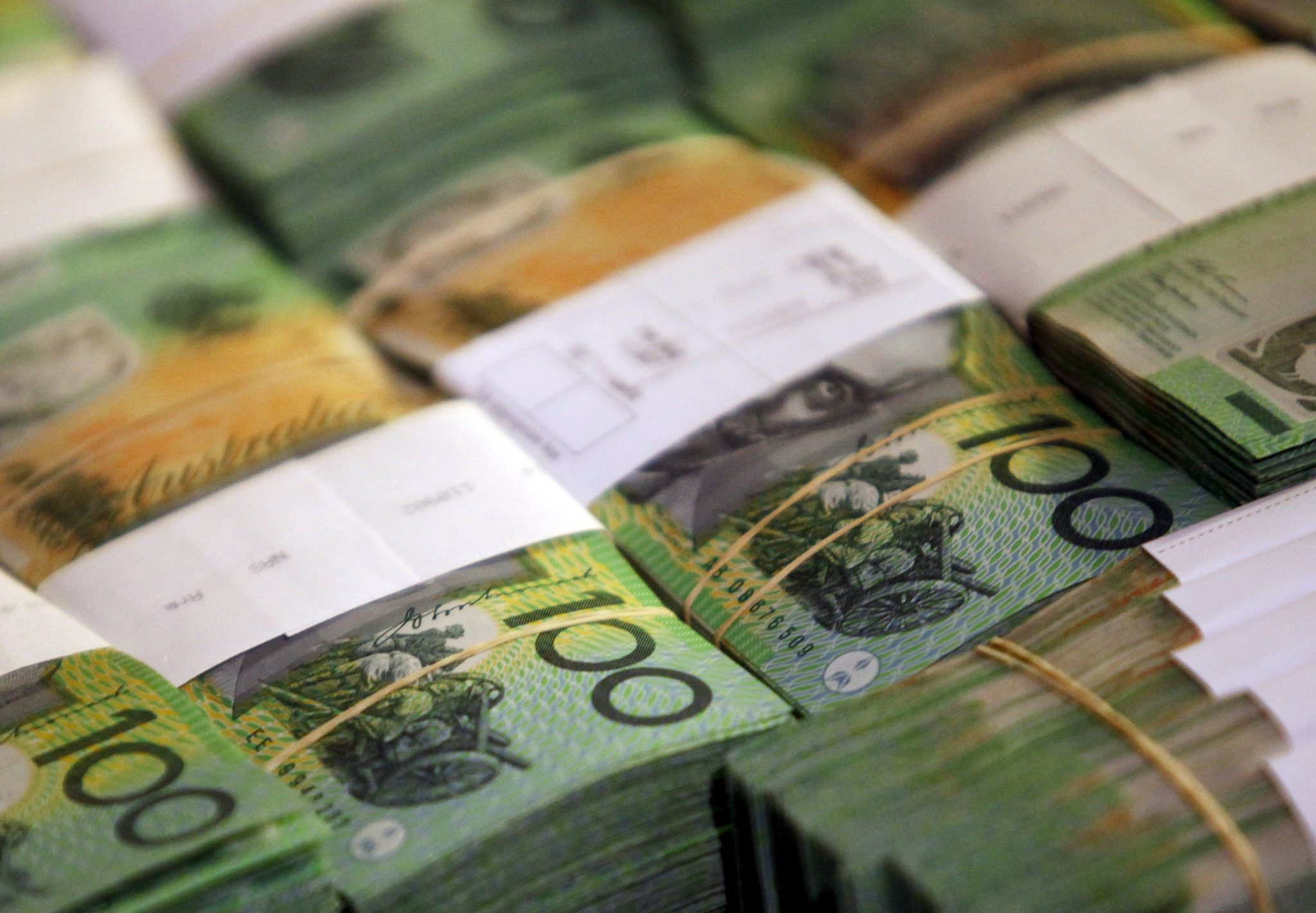 Australian dollar slides Again