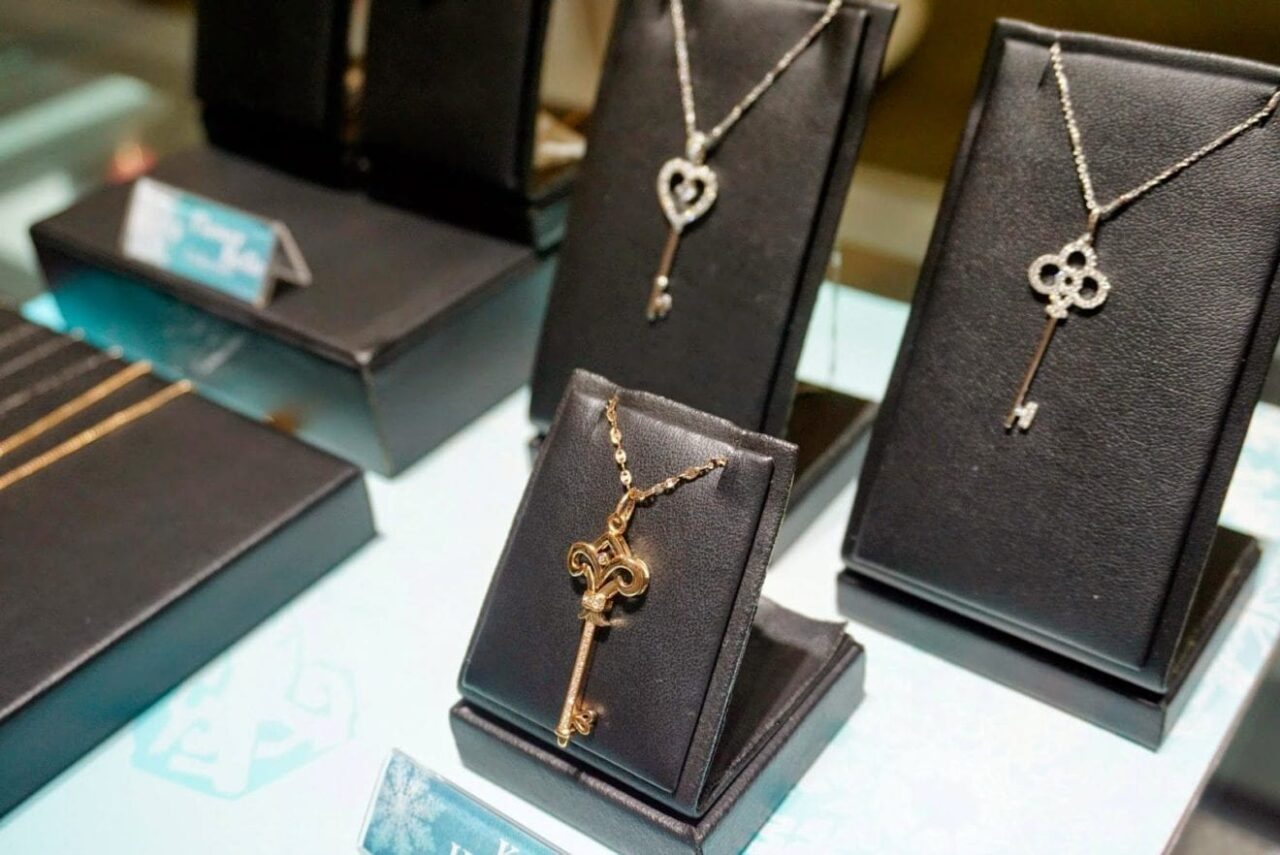 Gold price swings take shine off Malaysia’s Poh Kong Q3