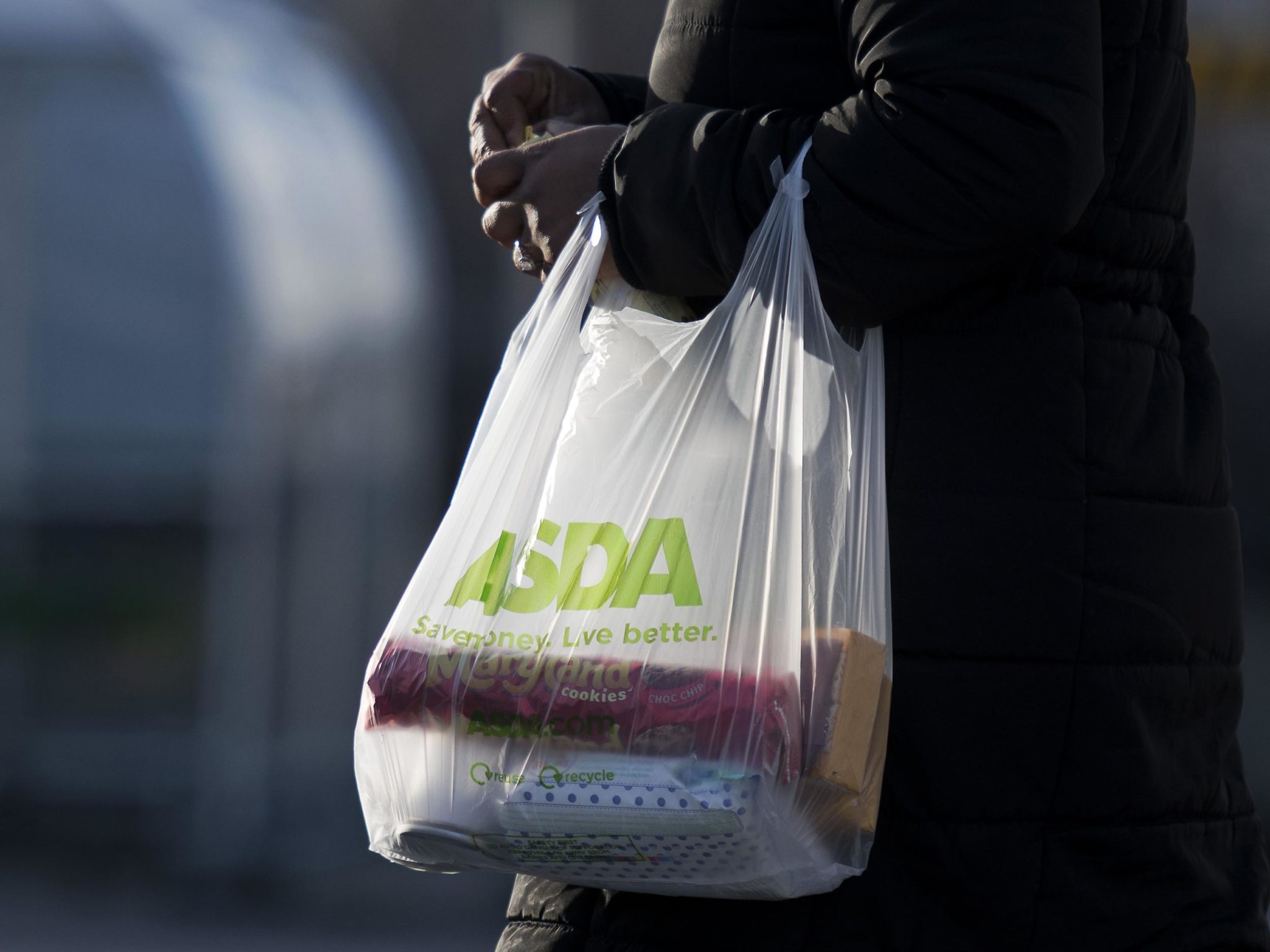 One in five Australian Shoppers opposed to Plastic Bag ban