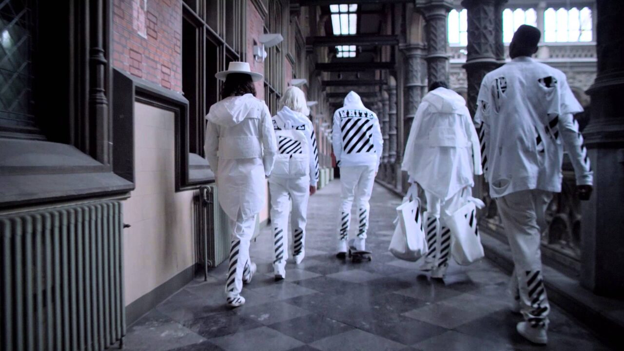 Off white cover