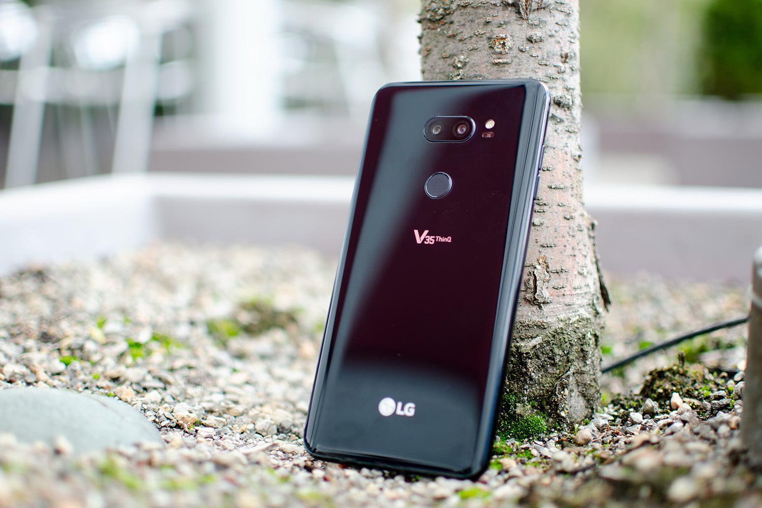 LG gets fancy with new Signature smartphone
