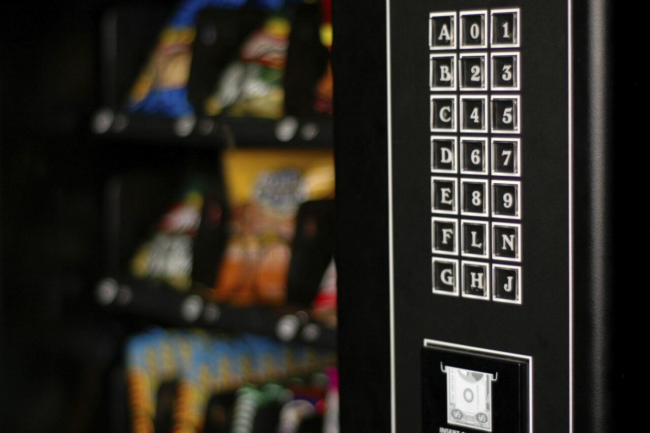 Vending article