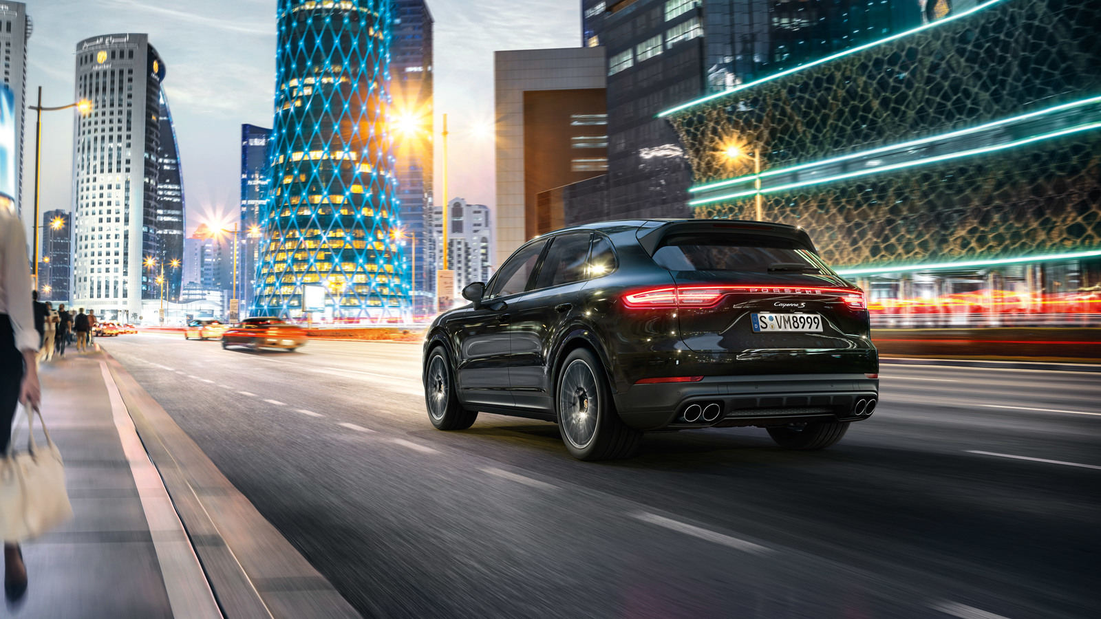 Porsche Vietnam presents new Cayenne