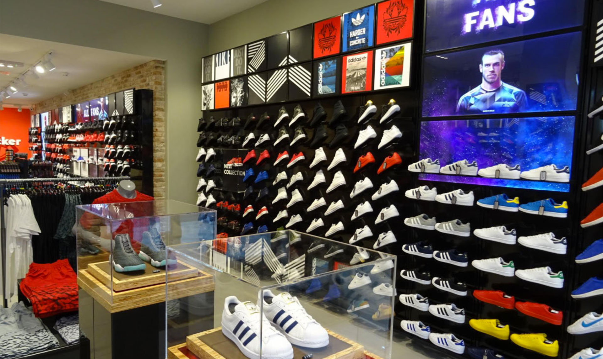 Foot Locker’s Newest Store Features a Barber Shop and Gaming Zone