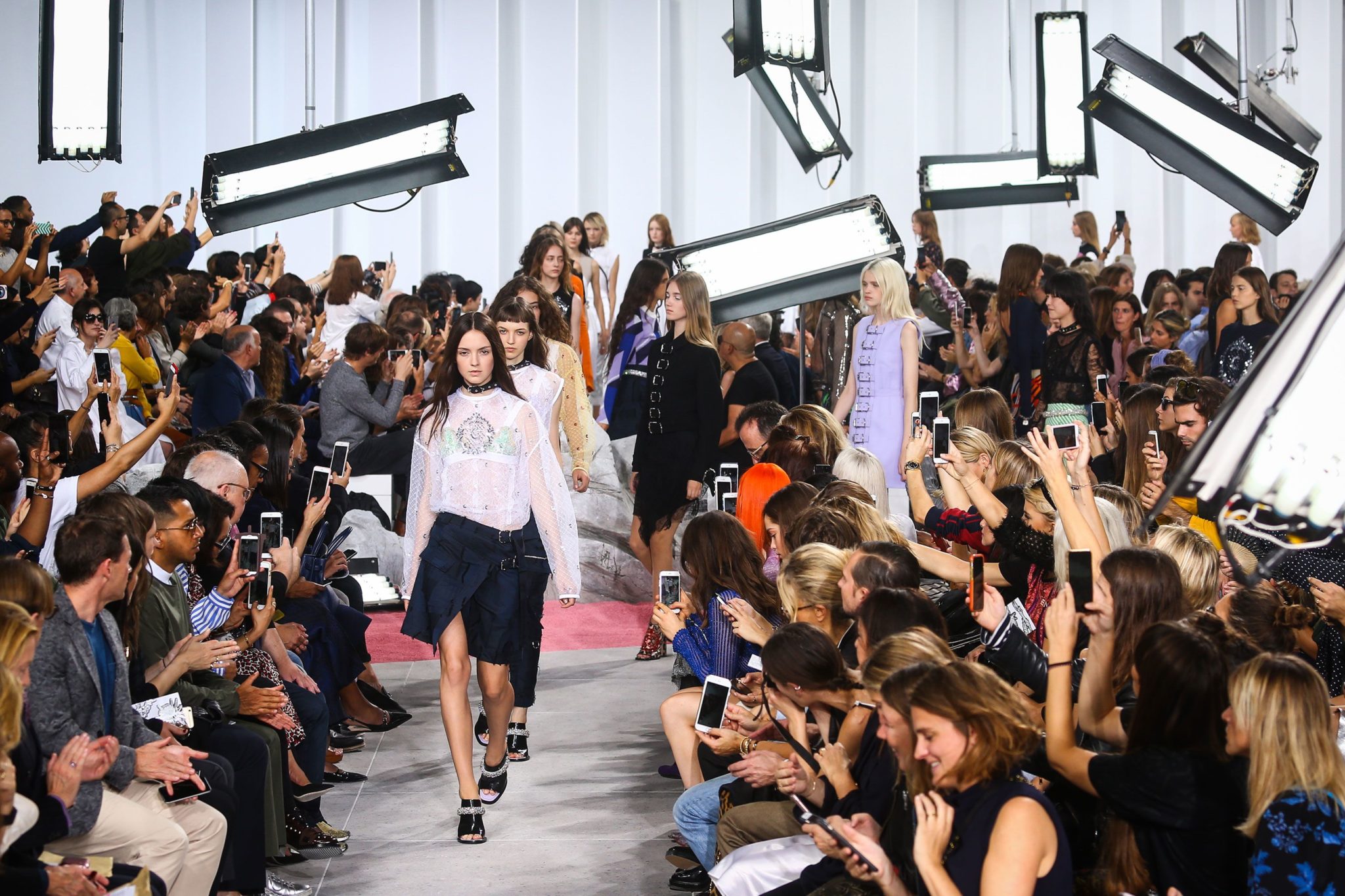 Icicle Fashion Group buys the Parisian fashion label