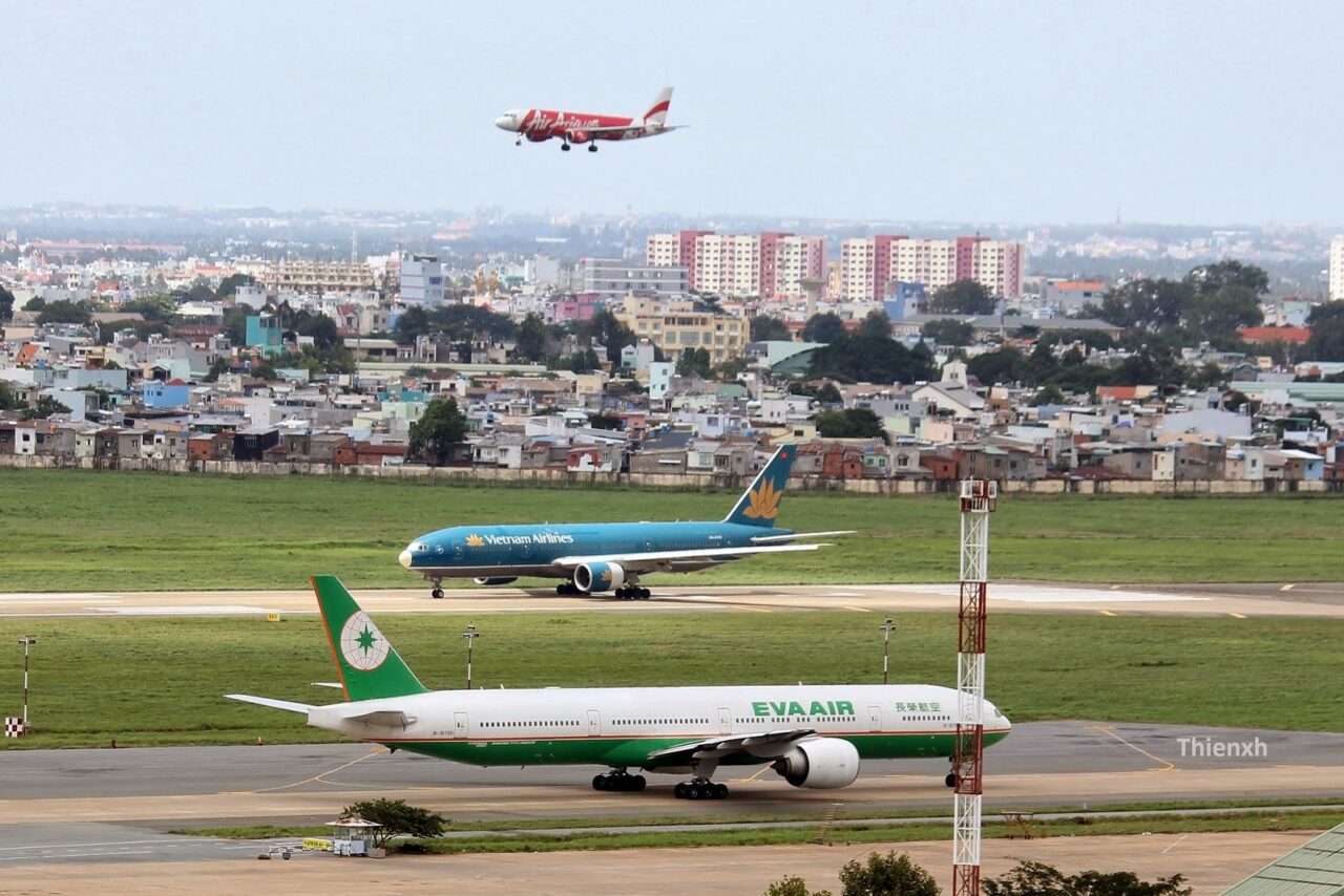 Hanoi-HCMC Flight Path Soars: Retains Spot as 4th Busiest Global Route in 2025