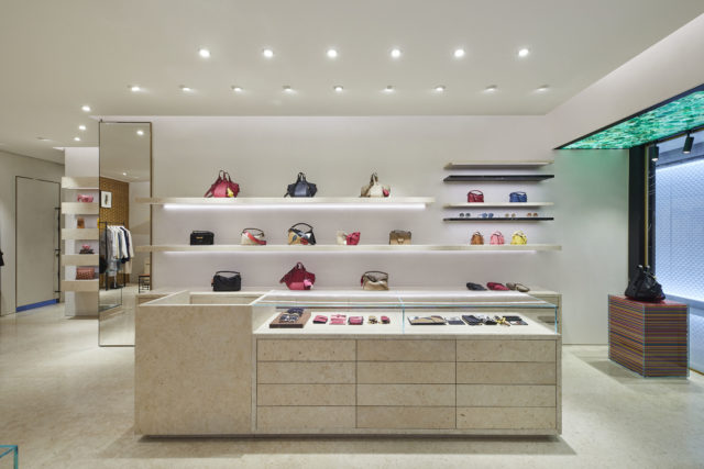 LOEWE 008 scaled