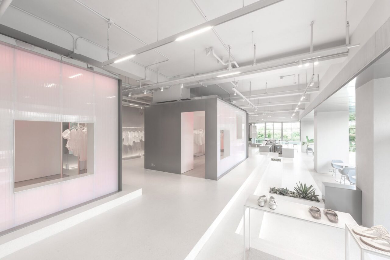 dear so cute lukstudio immersive studio Haining china dezeen 2364 col 1 1704x1137