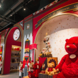 FAO Schwarz Kong Kong 4