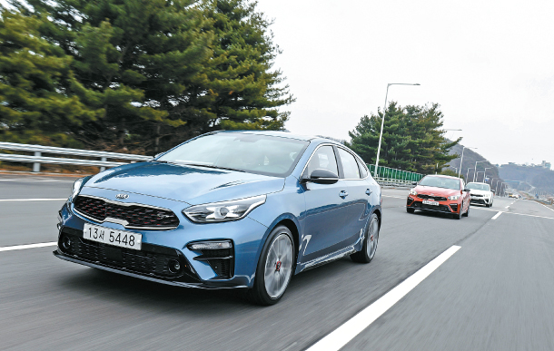 KIA K3 GT hatchback