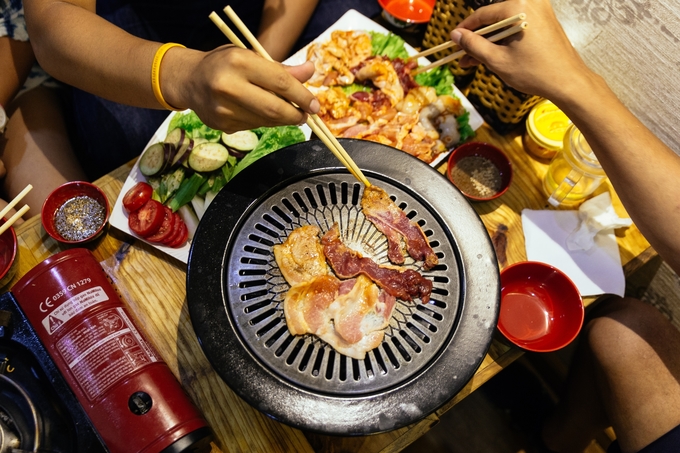 bbg hotpot food restaurant