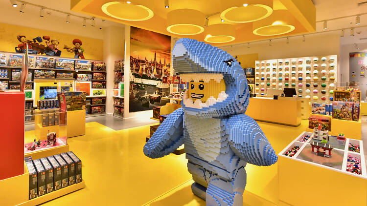 Experience a Blend of Tradition and Innovation at Lego’s Largest Store in South Korea, Now Open in Seoul