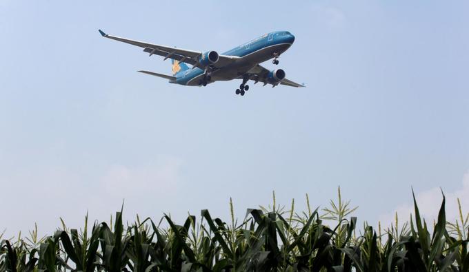 VIETNAM AIRLINES