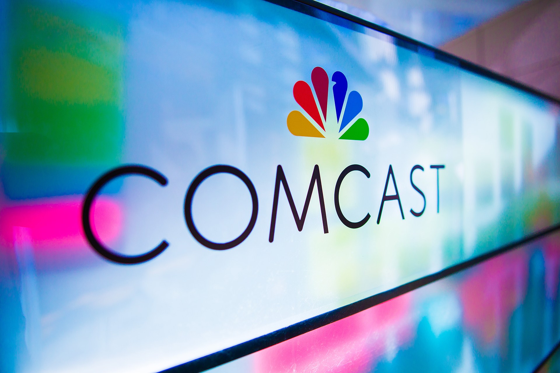 Comcast beats Apple by announcing its own TV streaming service