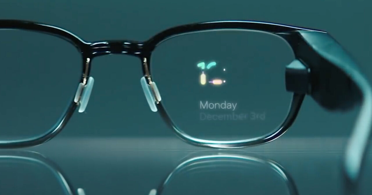 Focals smartglasses