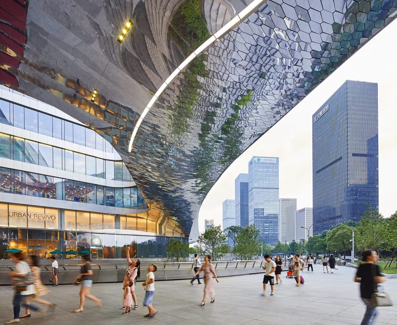 Raffles City Hangzhou conferred World Gold Winner of Retail Category at 2019 FIABCI World Prix d’Excellence Awards