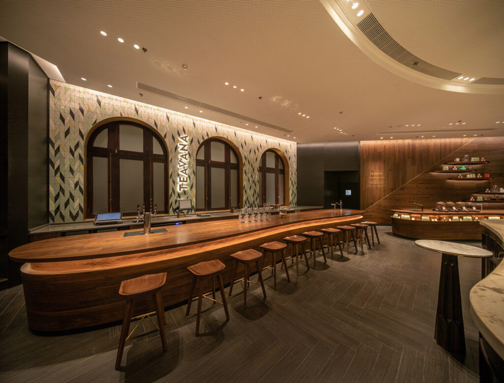Starbucks Reserve Riverside 66 Tianjin opens doors