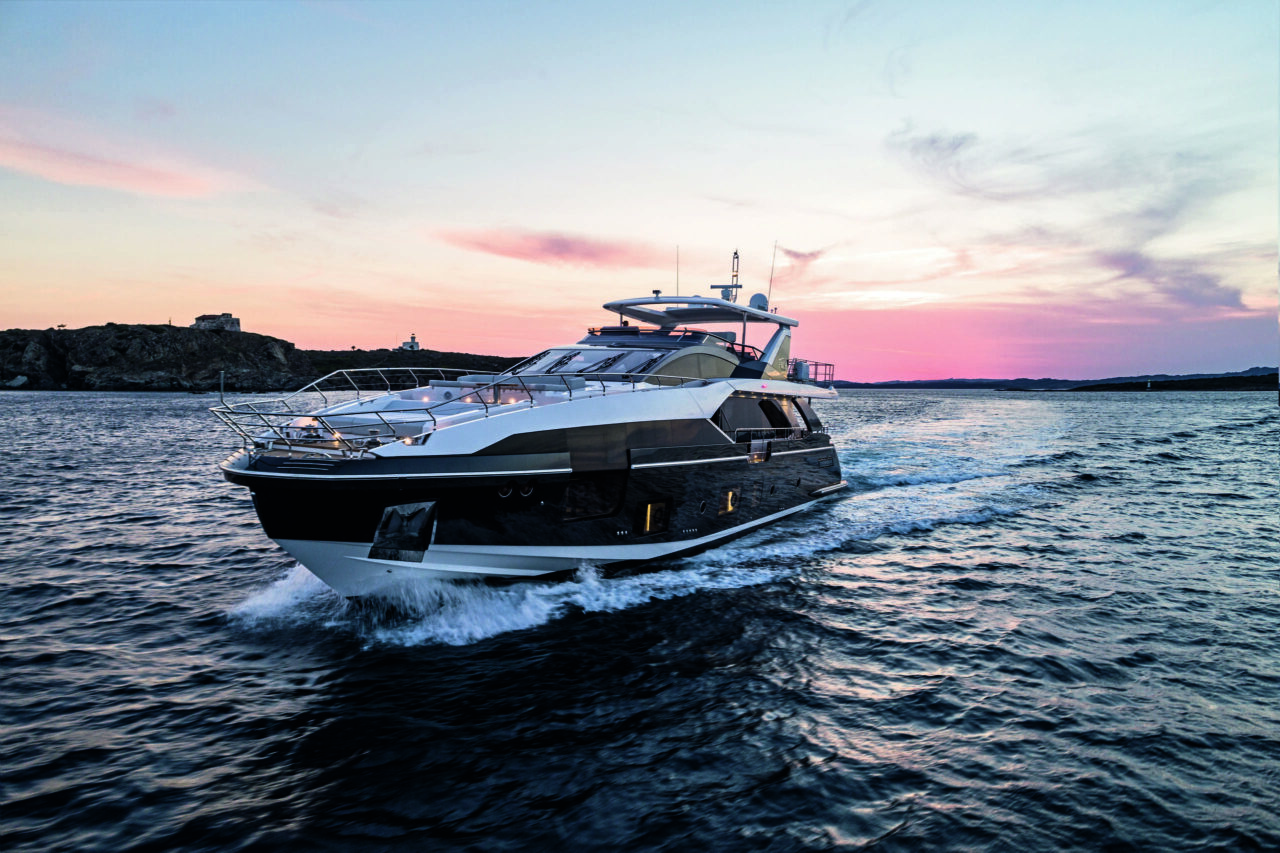 azimut 27 metri navigation 1
