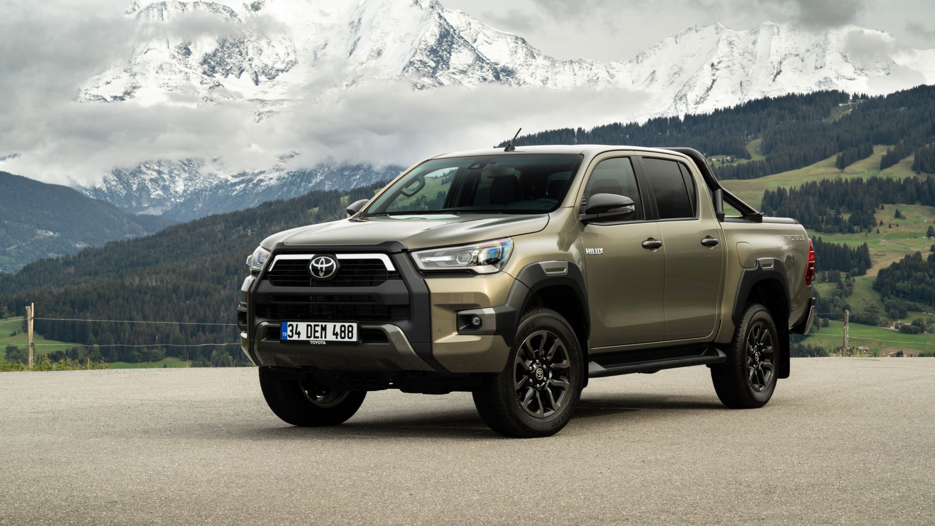 Toyota recalls Hilux trucks for brake problem