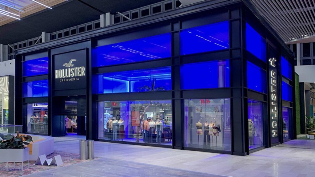 Hollister Brings California Cool to the Philippines with First Store Debut at SM Mall of Asia