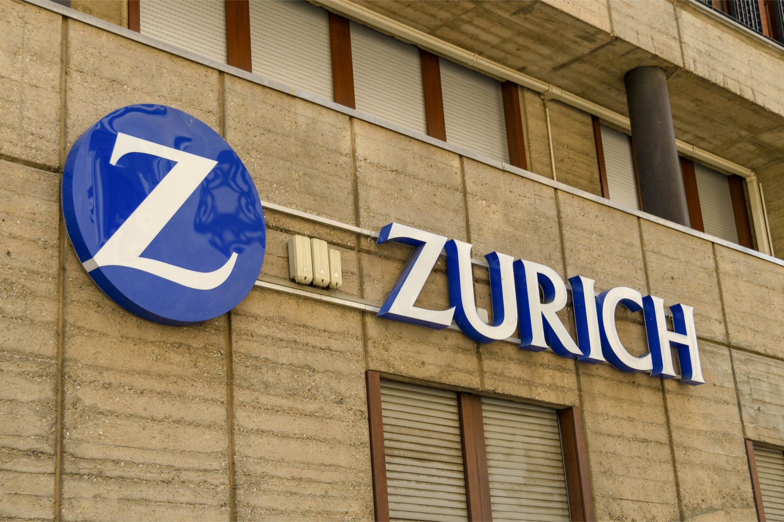 Zurich Sells Life Insurance Book in Italy