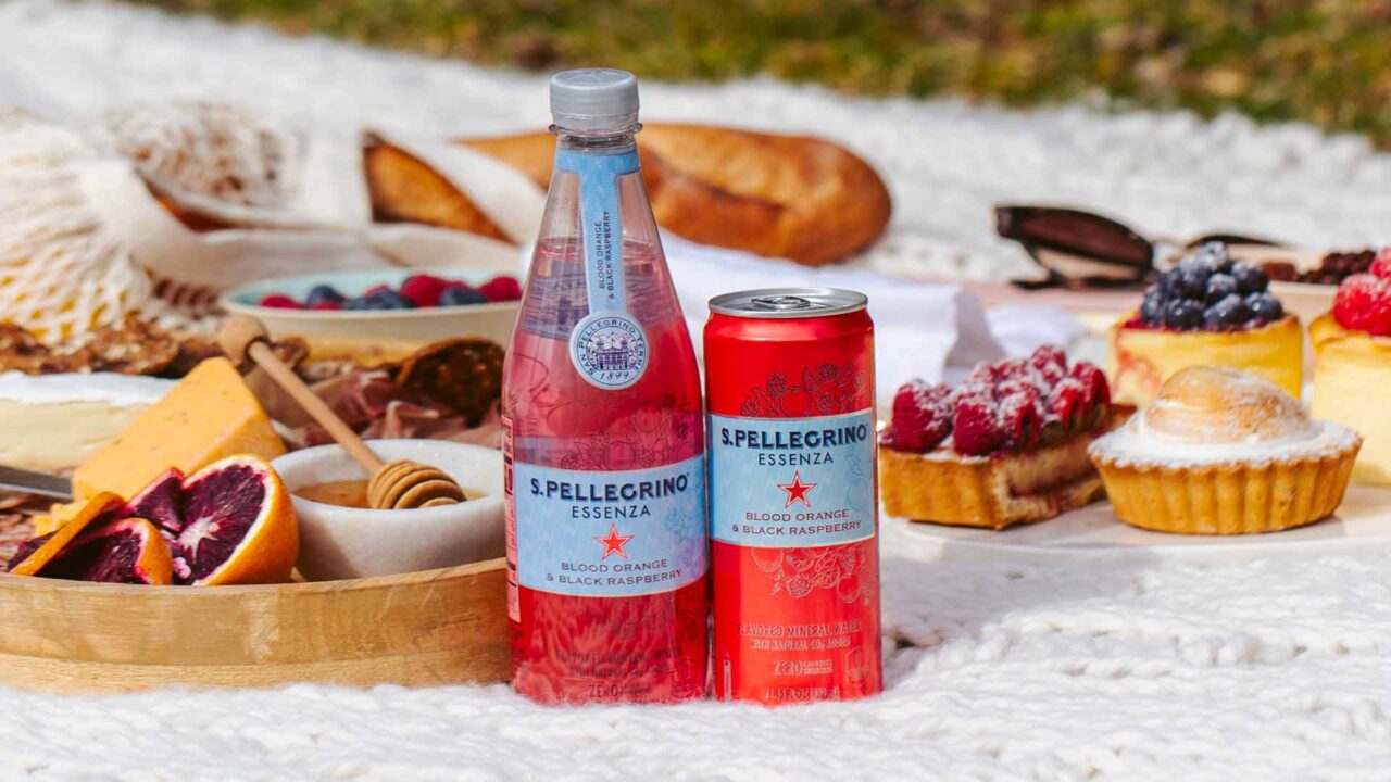 sanpellegrino essenza slider landing blood orange
