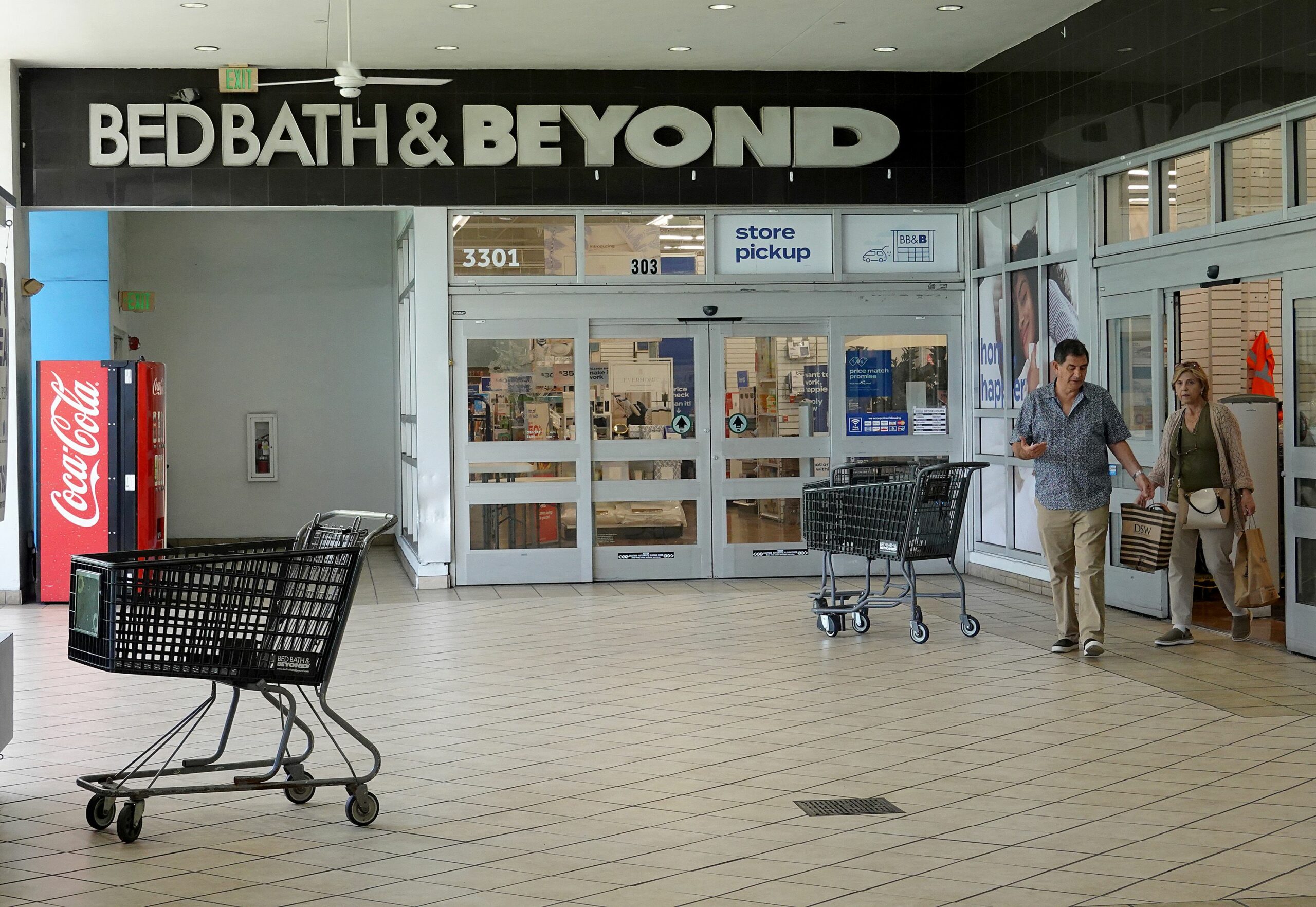 Bed Bath & Beyond in crisis as turnaround plan fails