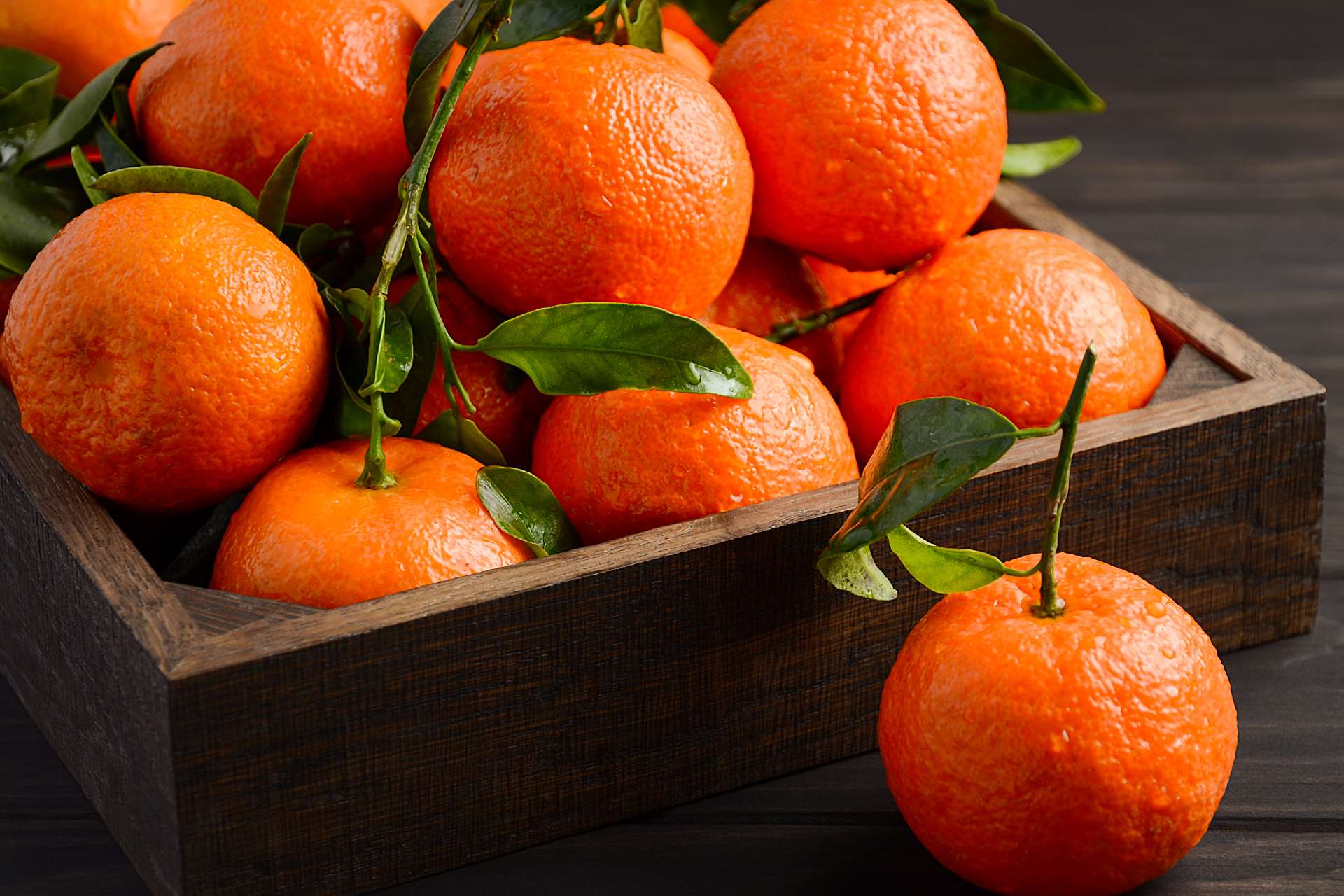 Australian tangerine prices halve due to Chinese competition