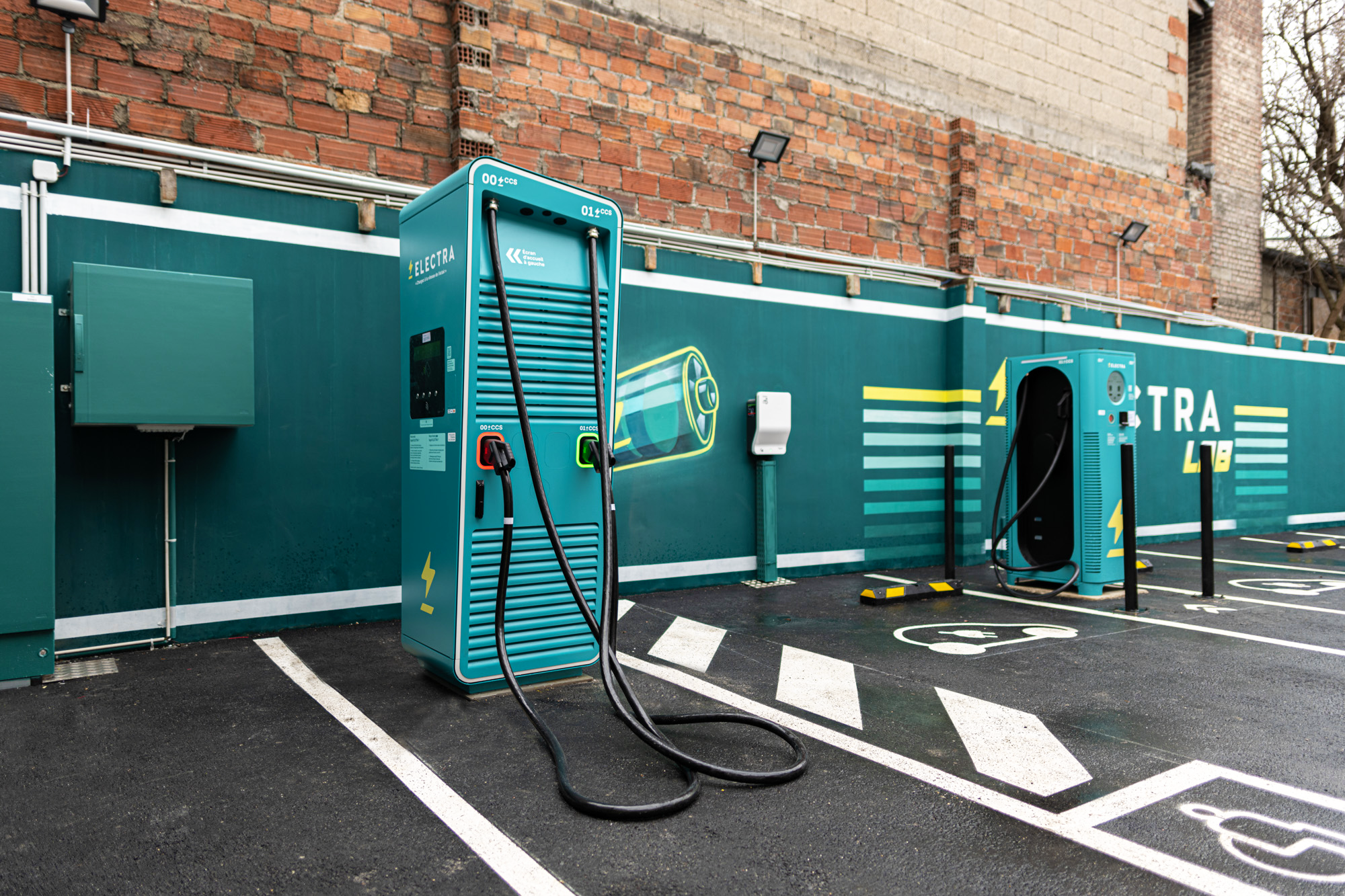 Swiss Pension Funds Investing in Rapid Charging Stations