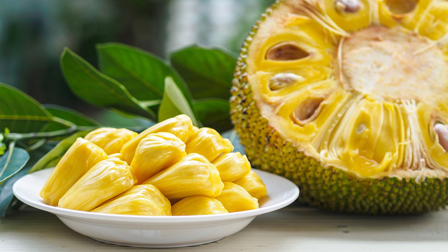 Jackfruit Prices Plummet to Just 15 Cents Per Kilogram in Vietnam’s Market