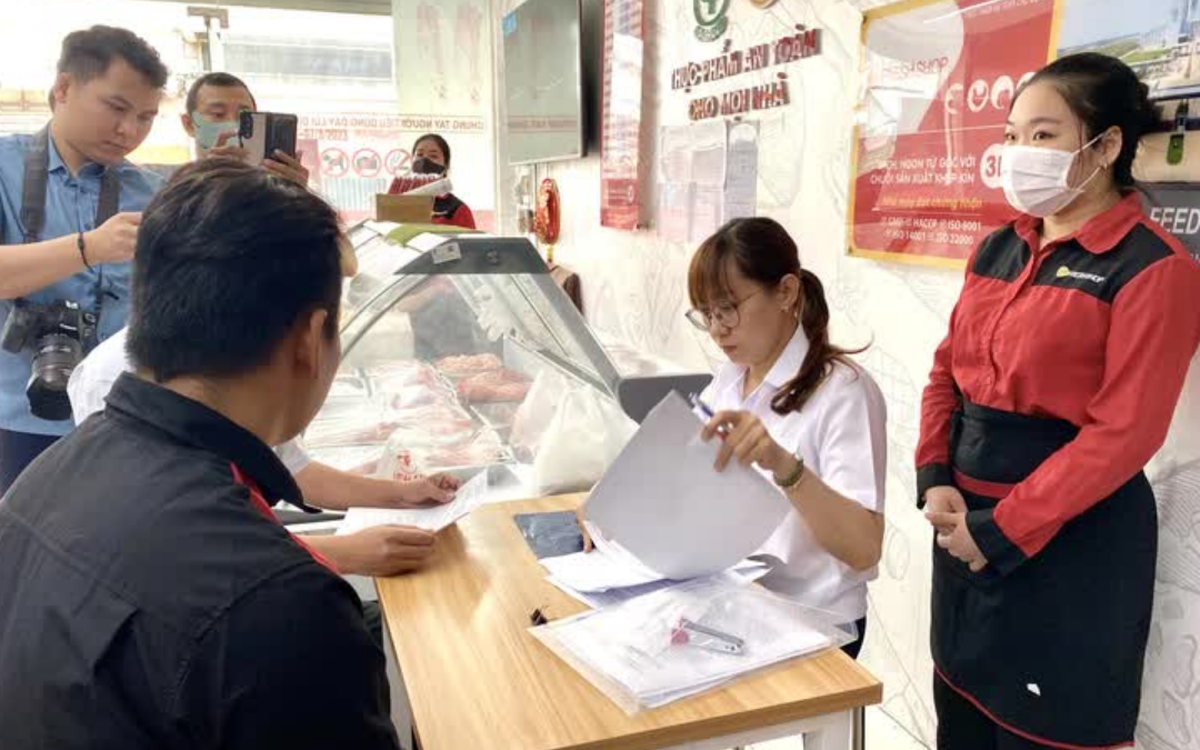 C.P. Vietnam Acknowledges Diseased Pork in Viral Image Originated from Its Site, But Denies Selling It