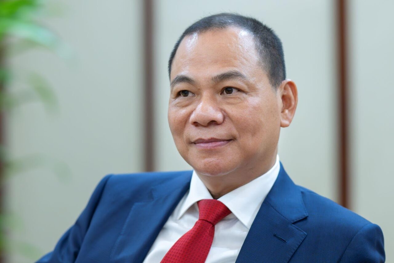 Pham Nhat Vuong,