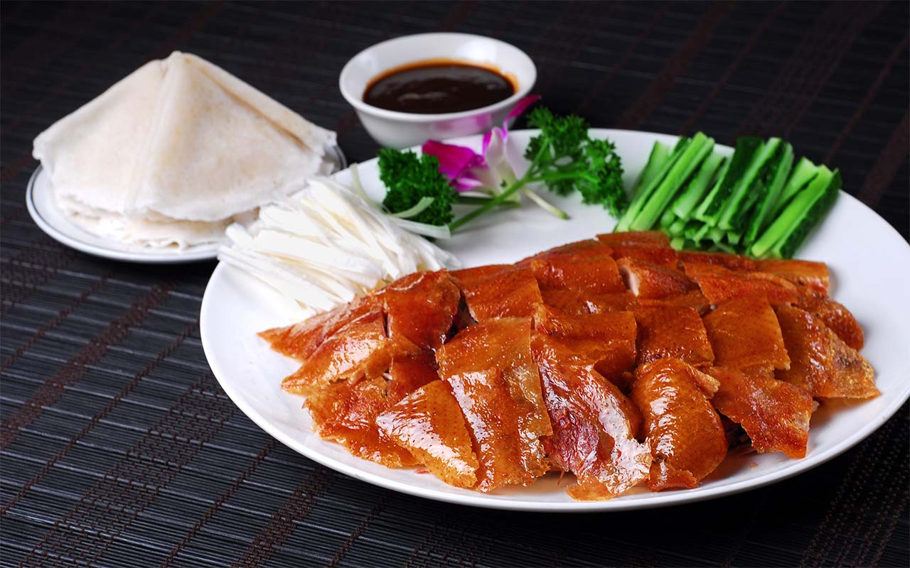 Singapore’s Jumbo And China’s Siji Minfu Unite To Bring Peking Duck Delicacy To Resorts World Sentosa