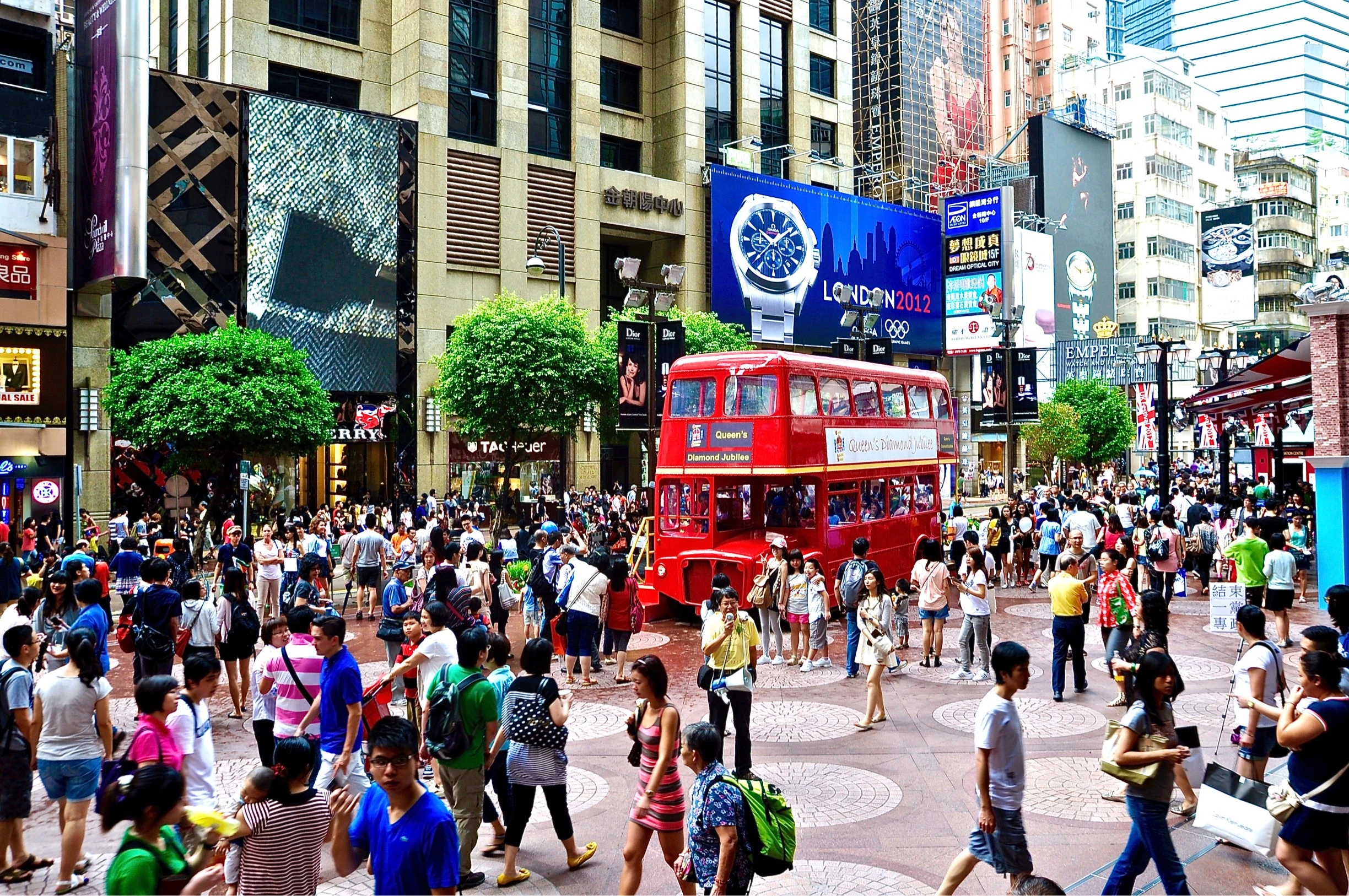 Times Square Hong Kong’s Radical Retail Revamp: Creating A New Era Of Shopping Experience