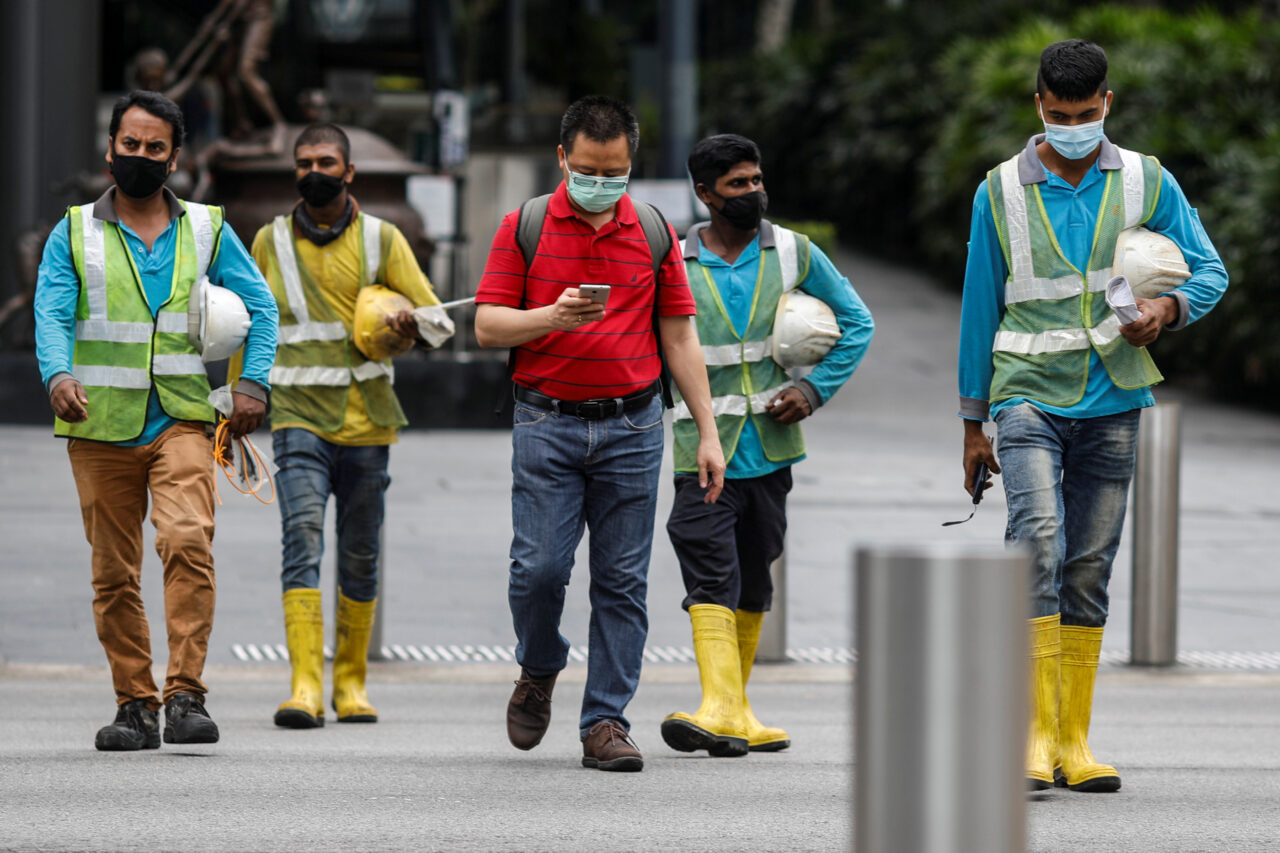 China, US, and Malaysia Top Choices for Singapore Workers Seeking Global Experience