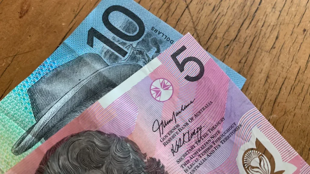 Australia Mandates Acceptance Of Cash For Fuel, Groceries: Exemptions And Future Plans Explained