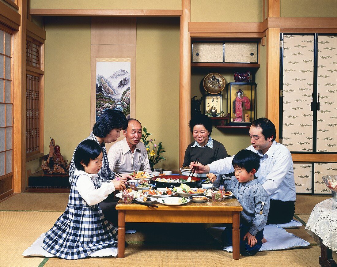 Japan Households Brace for Further Price Hikes Amid Weak Consumer Spending