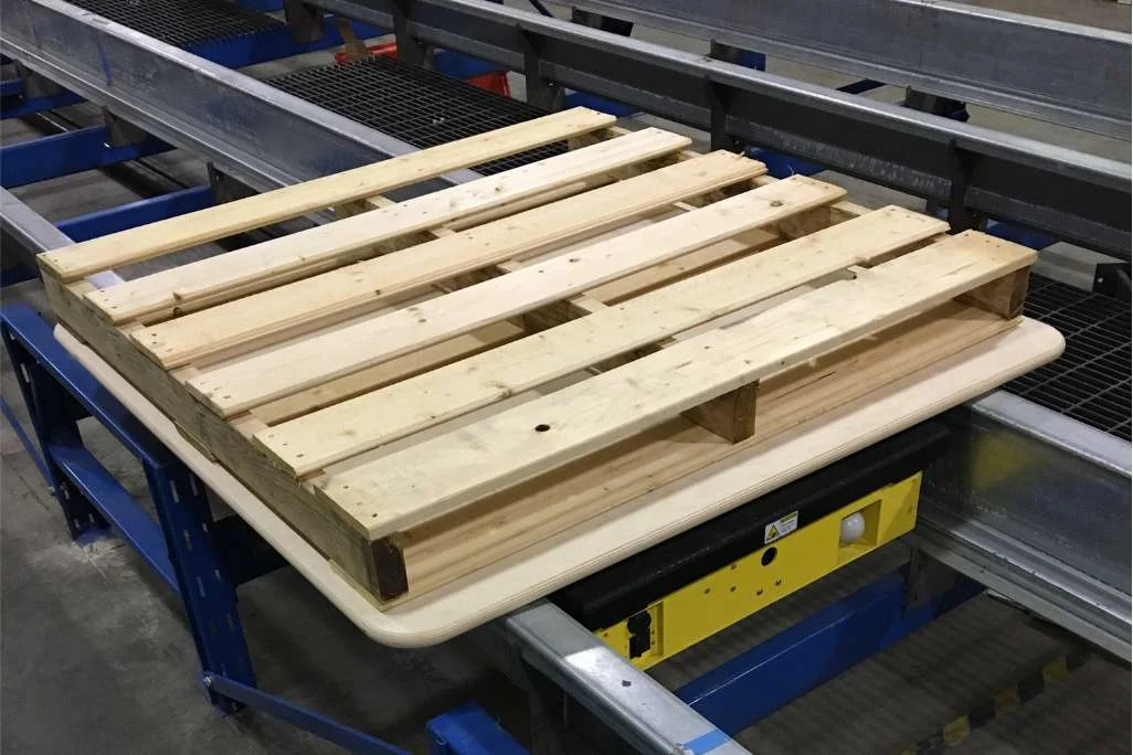 How Low MOQ and Mixed Pallet Loading Are Helping Small Retailers Compete in Global Markets