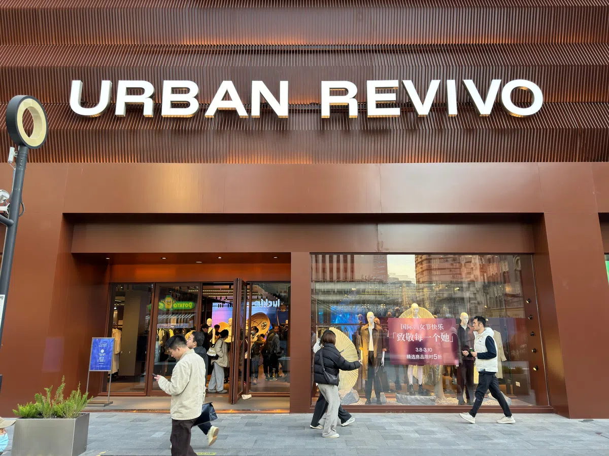 Urban Revivo Unveils Cutting-Edge Flagship Store in Beijings Sanlitun District
