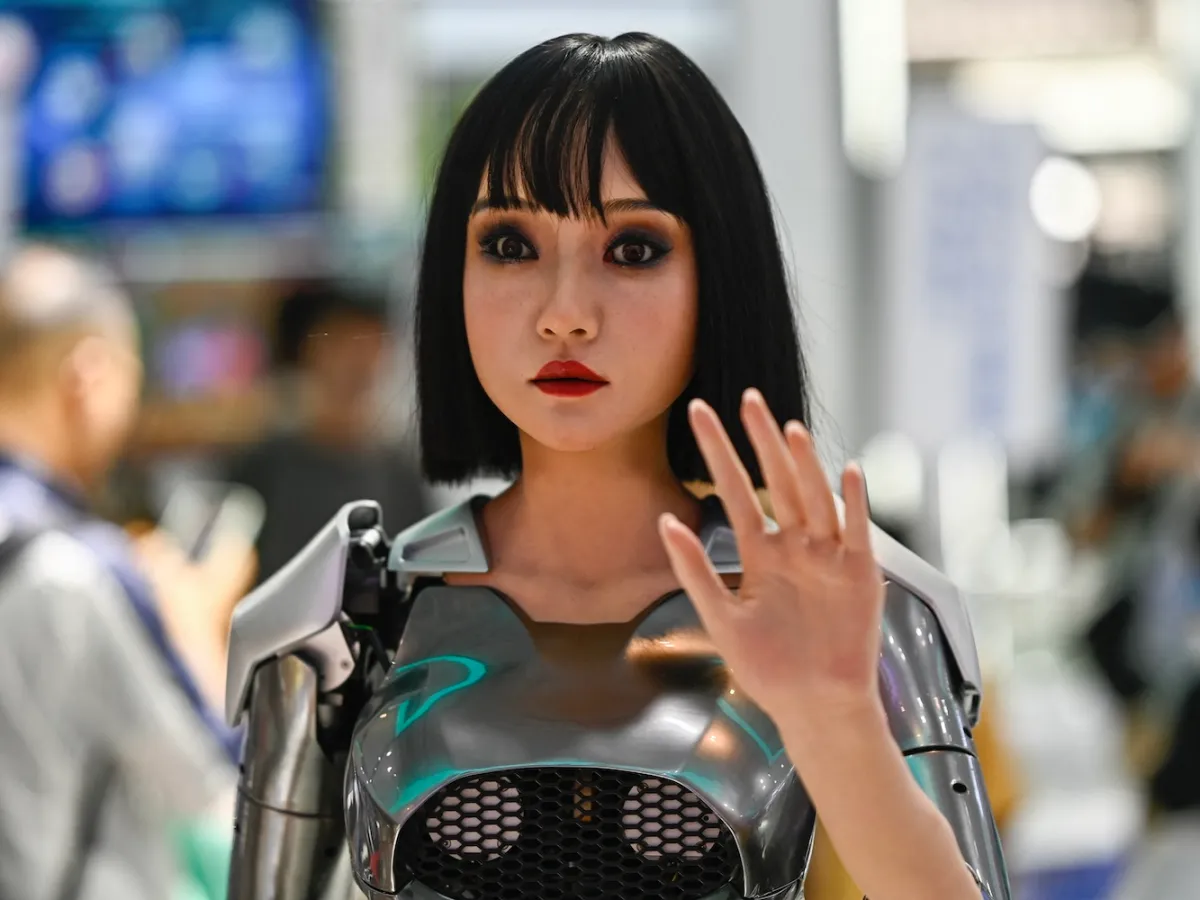 China Tests Humanoid Robots for Warehouse and Factory Work in Beijing