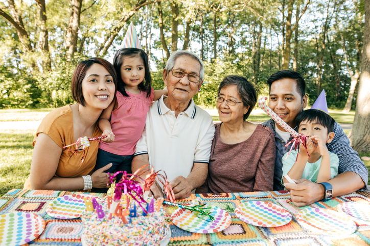Philippine Family Income Reaches 411,350 Pesos as Regional Wealth Gap Widens