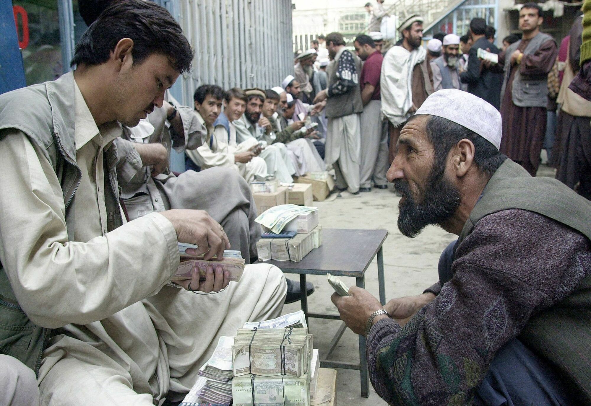 Hawala Networks Tap Asian Fintech Platforms and Crypto to Move Funds