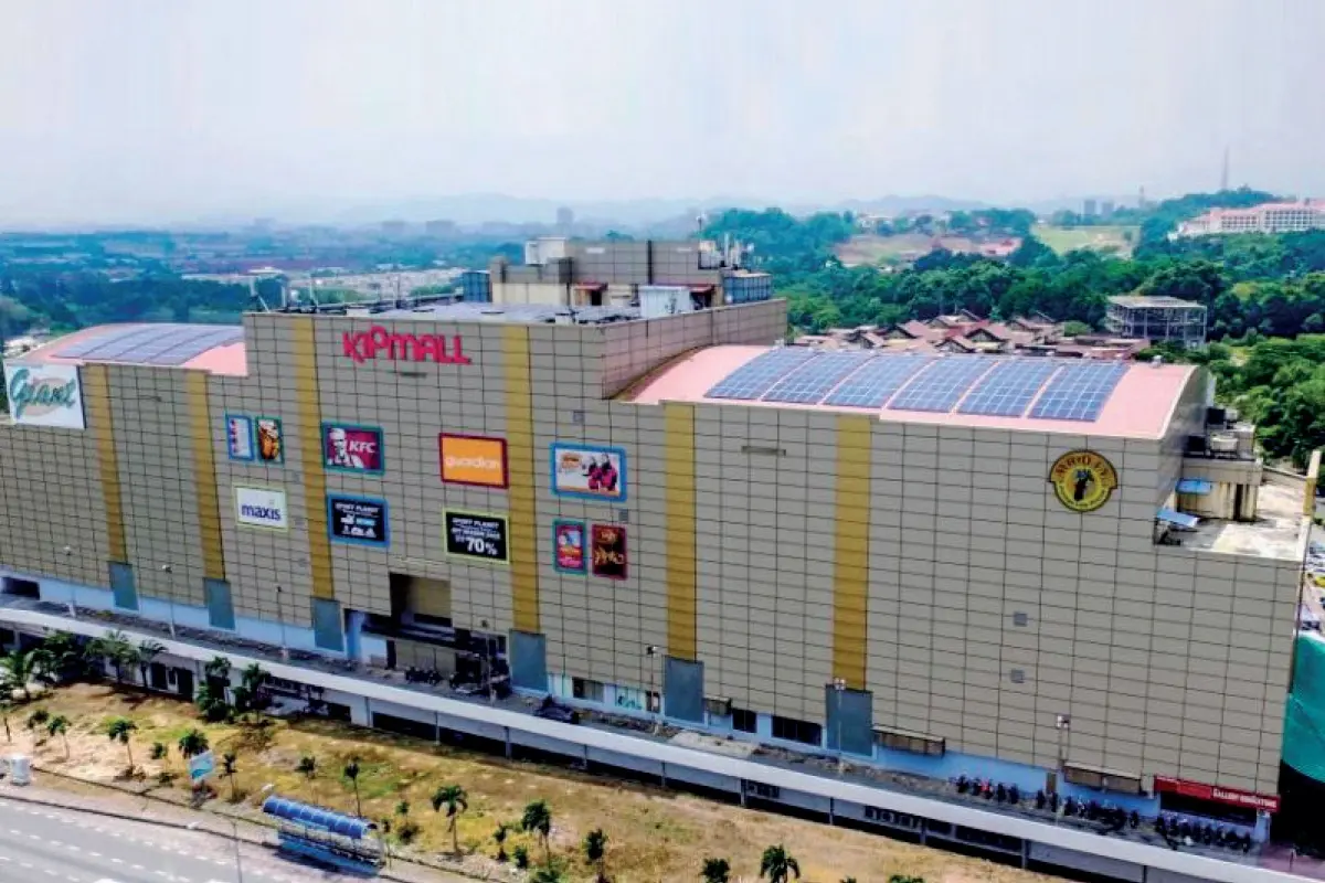 Eddie Ong Raises Hextar Retail Stake to 35.42%, Triggering Mandatory Offer